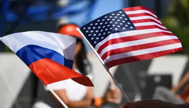 ABD, Rusya’nın iki büyük petrol şirketi Rosneft ve Lukoil’i yaptırım listesine aldı