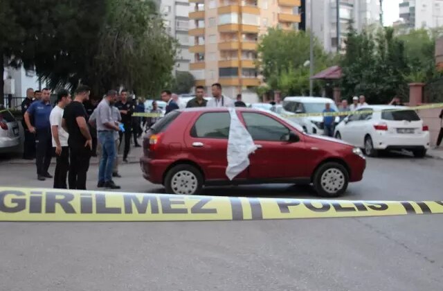 Otomobilde sır ölüm! Vücudunda darp izlerine rastlandı, en yakınları gözaltına alındı
