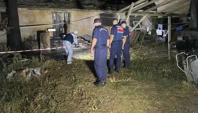 Adana’da şantiyede dehşet: Annesini yaraladı, iş arkadaşını öldürdü
