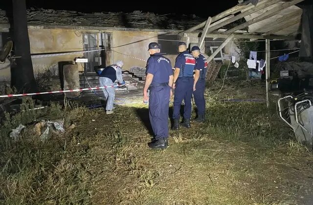 Adana’da şantiyede dehşet: Annesini yaraladı, iş arkadaşını öldürdü
