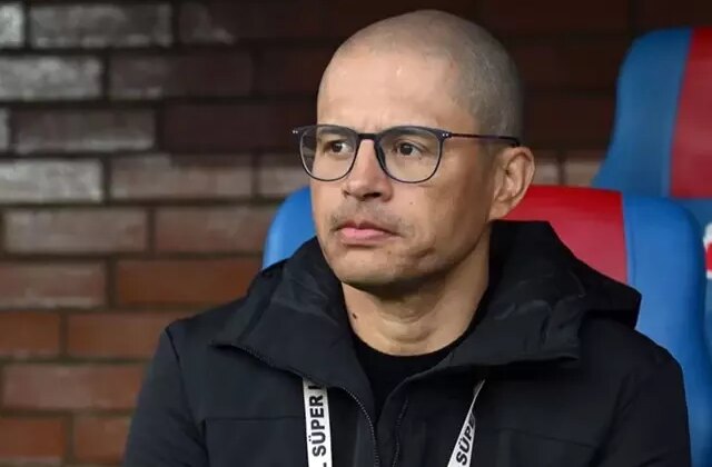 Alex de Souza’yı çıldırtan olay! 3-0’lık maçta yaşananlar ülkeyi salladı