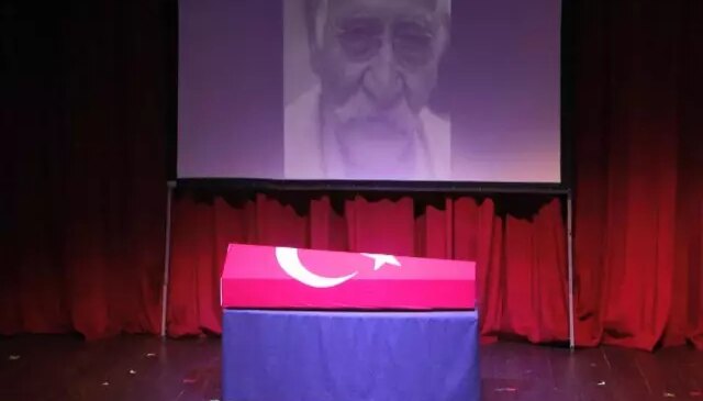 Sanat dünyası yasta! Arif Erkin Güzelbeyoğlu’na son veda