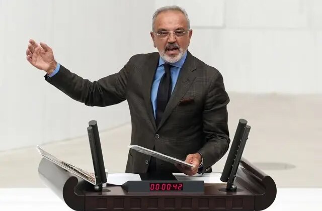 Atatürk’ü mü hedef aldı? Sırrı Sakık’tan tartışma yaratan sözler