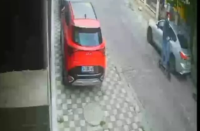 Scooterlı katilin kimliği belli oldu! 3 yıl önce de zıpkın ve satırla yaralamış