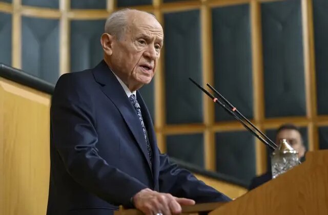 Bahçeli, Öcalan’dan SDG’ye çağrı yapmasını istedi