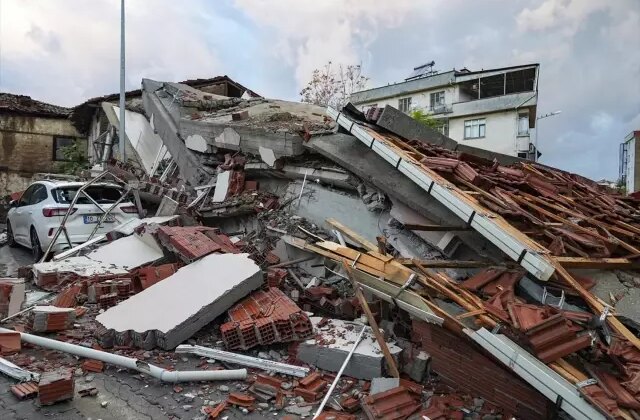 Balıkesir'de 4.6'lık bir deprem daha 1 Balıkesir’de 4.6’lık bir deprem daha