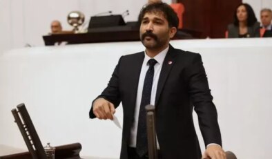 Barış Atay, üç partinin adını saydı: Bunlardan arkadaşım olamaz