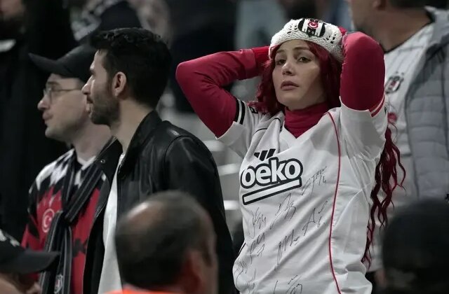Beşiktaş taraftarından 3 futbolcuya tepki