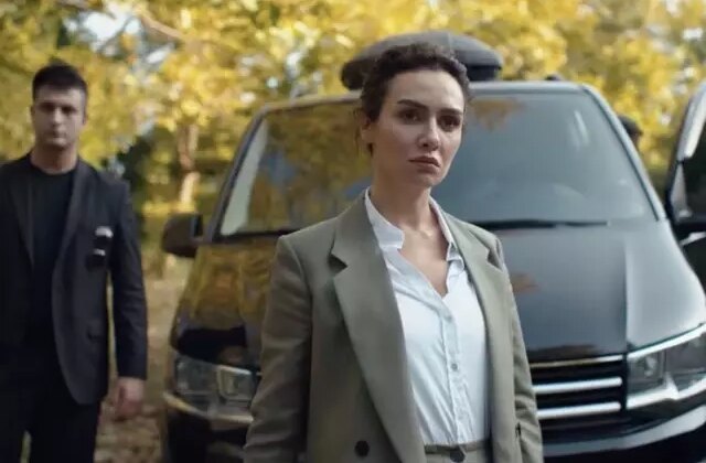 Birce Akalay yasaklı madde operasyonu sonrası ilk kez görüntülendi