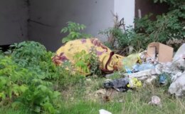 Boş arazide şüpheli şekilde duran battaniye ekipleri harekete geçirdi