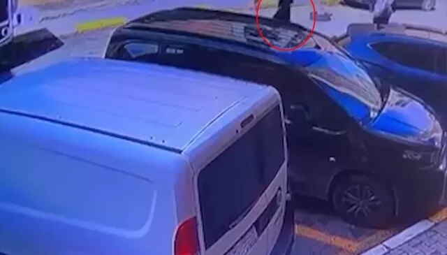 Eşinin aracına takip cihazı taktıran koca yakayı ele verdi