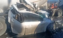 Bu araçtan burnu bile kanamadan çıktı