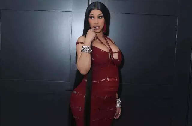 Cardi B’nin canlı yayındaki hijyen itirafı şaşkınlık yarattı