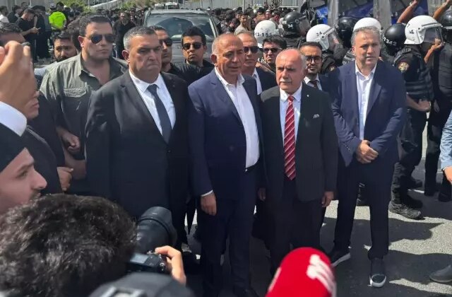 CHP İl Kongresi davası ertelendi! Gürsel Tekin görevine devam edecek