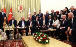 Haberler.com’daki çıkışından sonra Babacan’a Özel’den telefon: Erdoğan’la görüntünüzü yadırgamadım