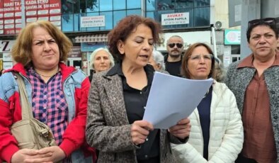 CHP Zonguldak Merkez İlçe Kadın Kolları Başkanı Sekme ve 9 yönetici istifa etti