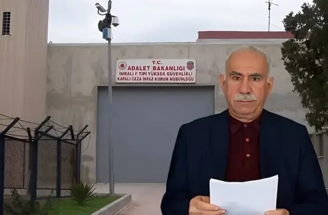 DEM heyeti ile görüşen Öcalan: Sürecin gelişmesi siyasi ve hukuki gerekliliklere bağlı