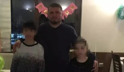 Çocuklarını görmek için gitti, satırlı saldırıya uğradı