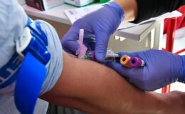 Devlet hastanesinde test sonuçlarını değiştiren 17 kişi tutuklandı