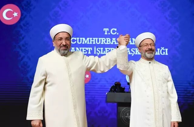 Diyanet’te köklü değişim! Erdoğan, Ali Erbaş dönemi kadrolarını görevden aldı