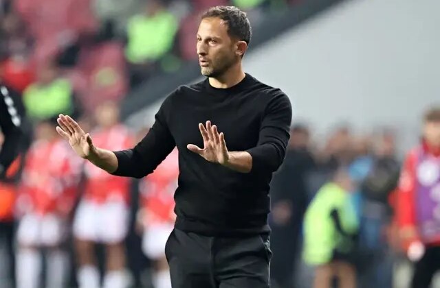 Domenico Tedesco: Bir puandan mutlu olmamız gerekiyor