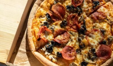 Dünyaca ünlü pizzacı şubelerini teker teker kapatıyor