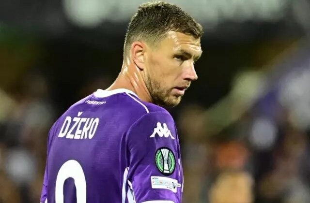 Dzeko’dan teknik direktörü Pioli’ye eleştiri