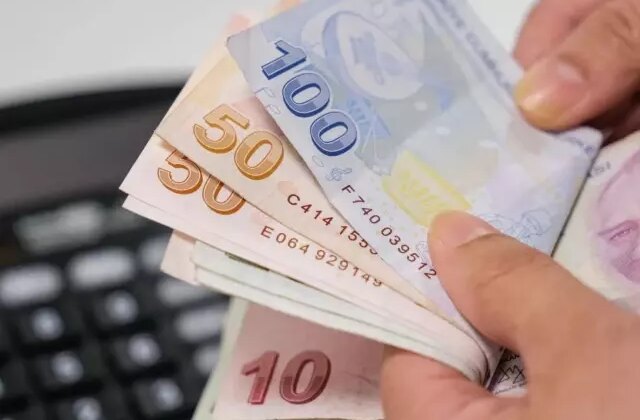 Emekli ve memurun dört gözle beklediği ocak zammı hesaplandı