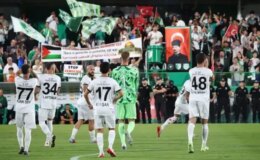 En sonunda bunu da gördük! 15 saatlik yol gelip maçı izlemeden geri gittiler