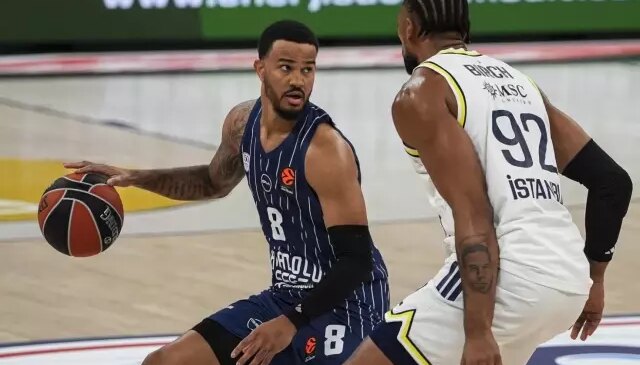 EuroLegue’deki Türk derbisi Fenerbahçe Beko’nun