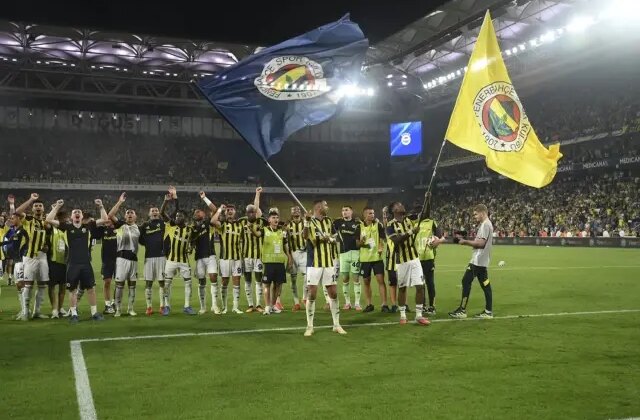Fenerbahçe’de devre arasında yolların ayrılacağı ilk isim belli oldu