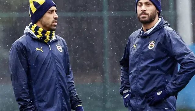 Fenerbahçe’de kadro dışı kalan Cenk Tosun kolları sıvadı