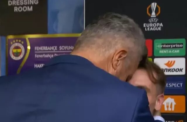 Fenerbahçe’de maç sonu röportajına damga vuran diyalog
