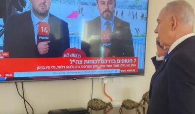 Gazze’de tarihi görüntüler! Hamas, 2. grup rehineleri teslim etti