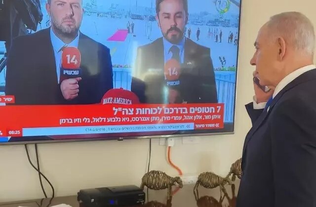 Gazze’de tarihi görüntüler! Hamas, 2. grup rehineleri teslim etti