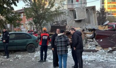 Gebze’de çöken binanın eski hali ortaya çıktı