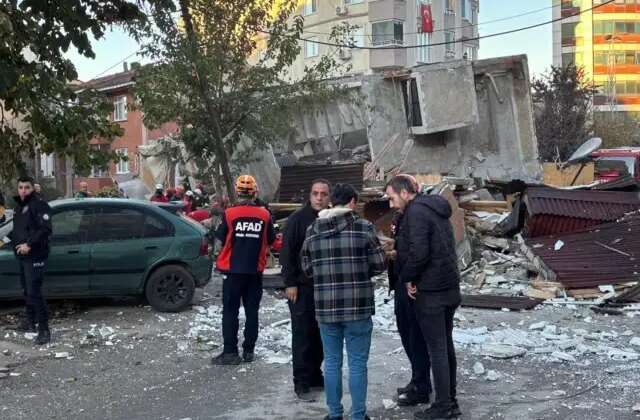Gebze’de çöken binanın eski hali ortaya çıktı