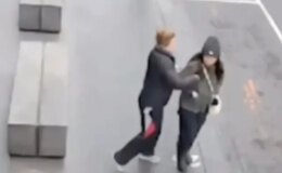 Genç kadın, işer giderken tanımadığı kişi tarafından bıçaklandı