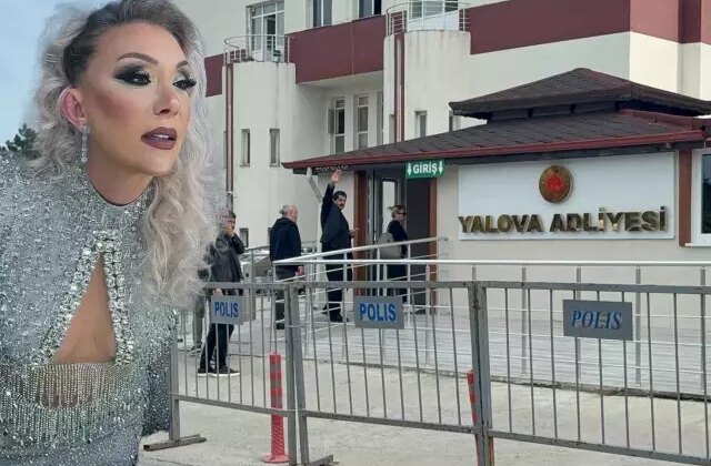Güllü'nün ölümüyle ilgili bomba iddia! Kızı hakkında suç duyurusu yapıldı 1 Güllü’nün ölümüyle ilgili bomba iddia! Kızı hakkında suç duyurusu yapıldı