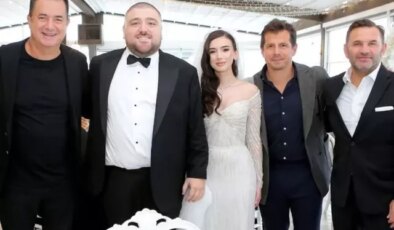 Hasan Arda Kaşıkçı dünyaevine girdi! Paylaşılan bu fotoğrafa tepki yağıyor