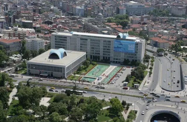 İBB’ye yönelik ‘yolsuzluk’ soruşturmasında 200’den fazla kişi ifadeye çağrıldı