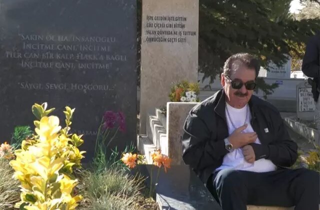 İbrahim Tatlıses’ten Neşet Ertaş’ın mezarına ziyaret: Çok ekmeğini yedik