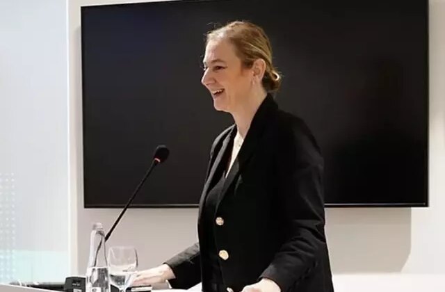İmamoğlu ile birlikte diploması iptal edilen akademisyen emekli oldu