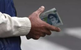 İran, para biriminden 4 sıfırı atıyor