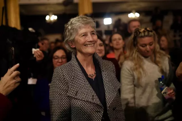 İrlanda'da yeni cumhurbaşkanı Catherine Connolly oldu 373 irlanda da yeni cumhurbaskani catherine connolly 19186162 8365 o
