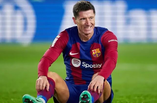 İsmi Fenerbahçe ile anılan Lewandowski’ye büyük şok