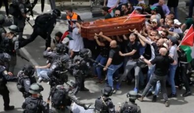 İtalya-İsrail maçındaki protestolarda 13 kişi yaralandı, 15 kişi gözaltına alındı