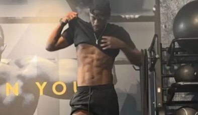 Jhon Duran’dan göndermeli paylaşım