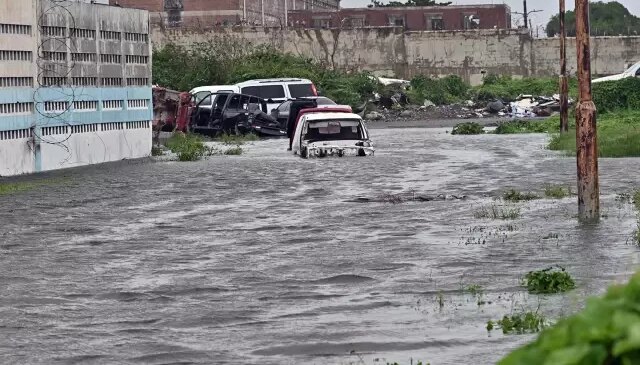 Karayipler’i vuran Melissa Kasırgasında can kaybı 34’e yükseldi