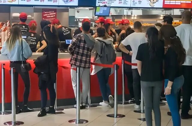 KFC ve Pizza Hut’ın sahibi olan dev şirket iflas etti